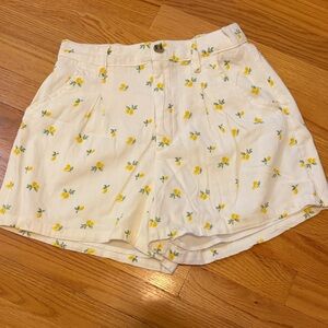 Hollister White Shorts With Lemons